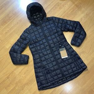 NWT The North Face Women's ThermoBall Eco Parka, Small, Navy